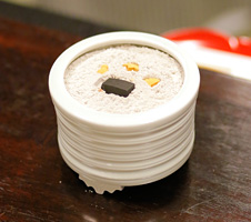 �e�K����A